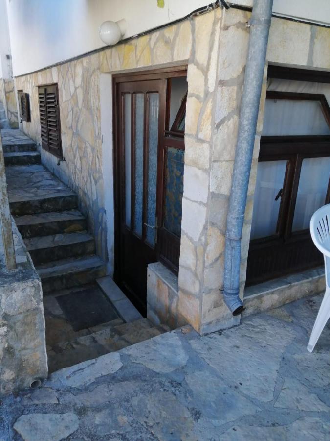 Apartmani Rosanda 2 Petrcane Eksteriør billede